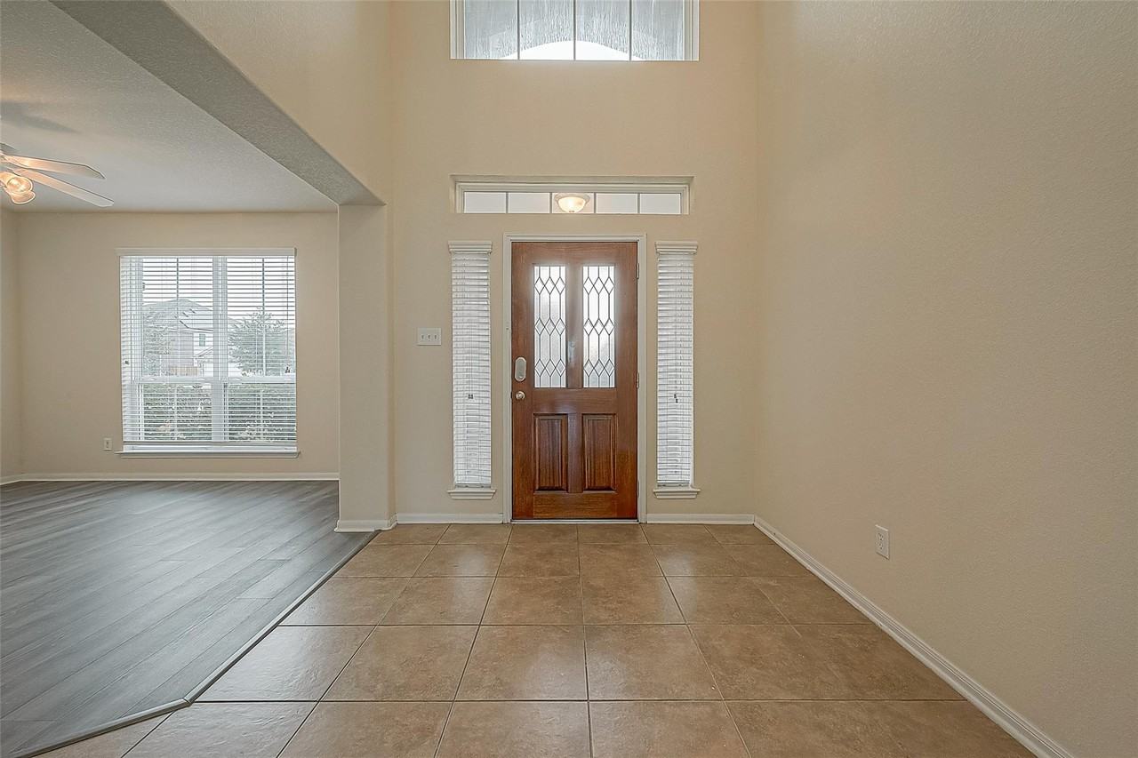 3235 Quarry Place Ln - Photo 3 of 48