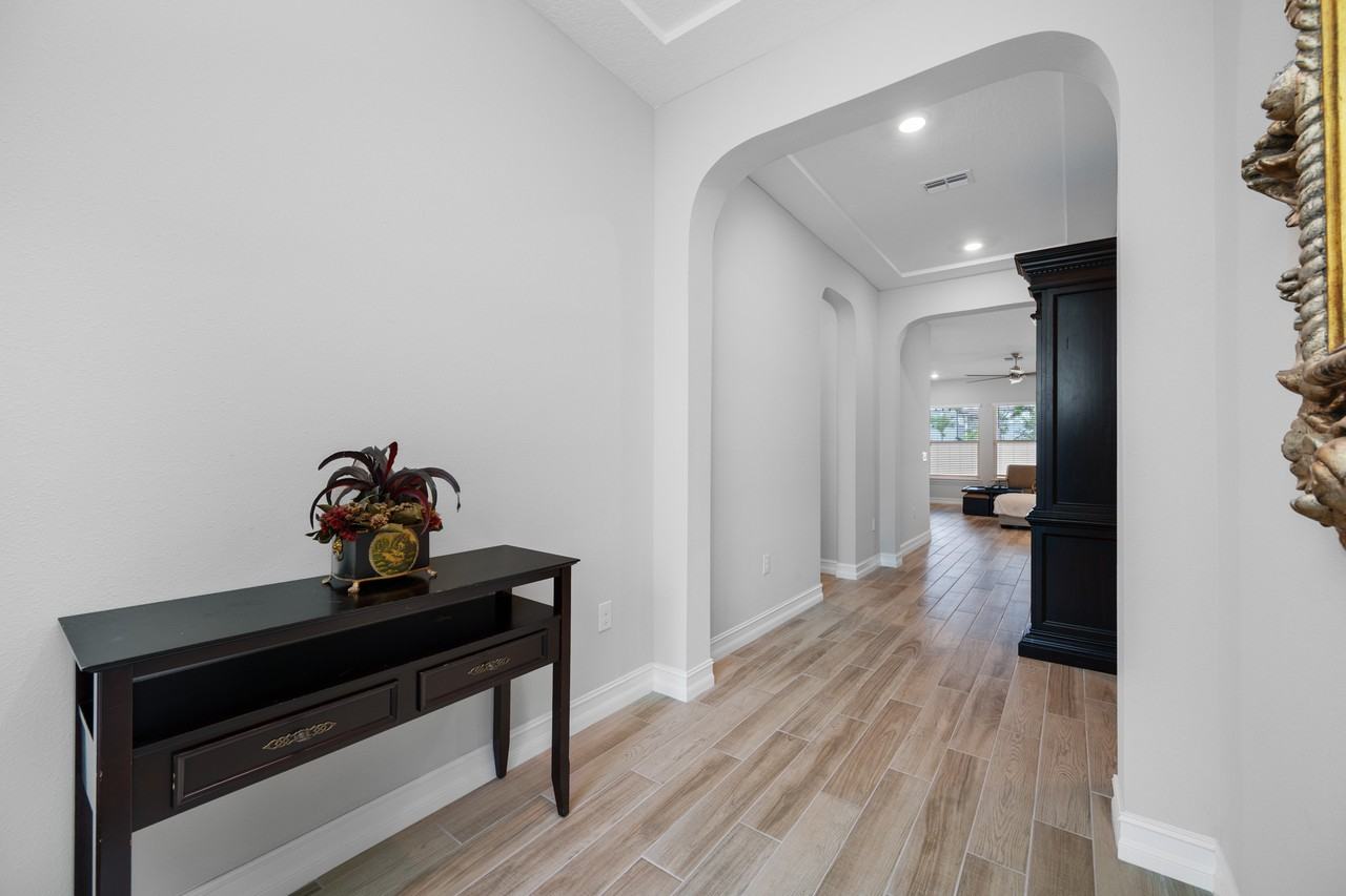 18308 Leafmore St - Photo 7 of 41
