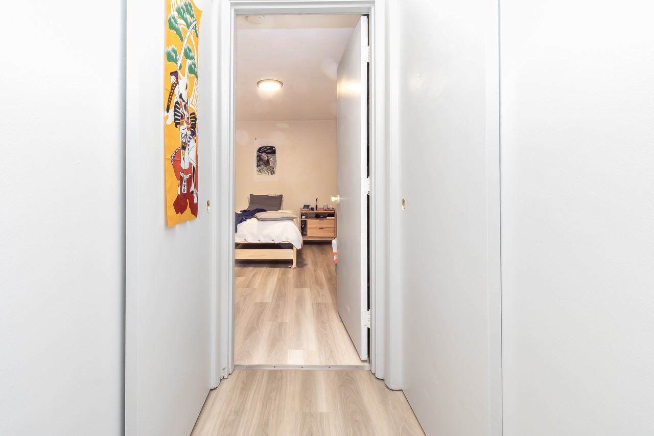 1242 Commonwealth Ave #12 - Photo 6 of 12