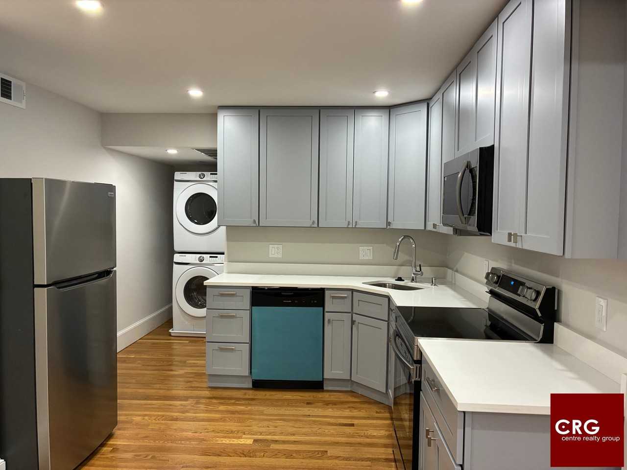 11 Romsey St #3 - Photo 2 of 9