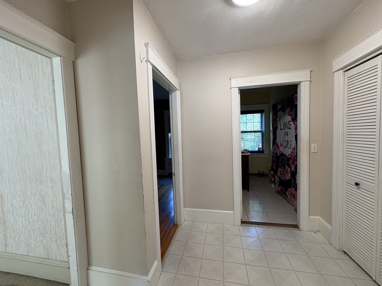 Rupert St #1 - Photo 5 of 10