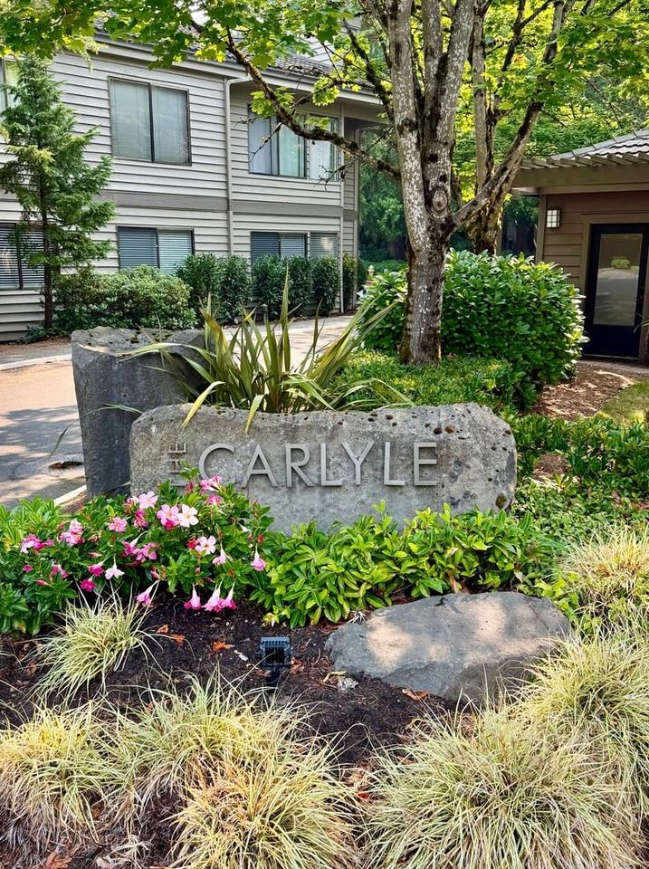 1276 Bellevue Way Ne #4