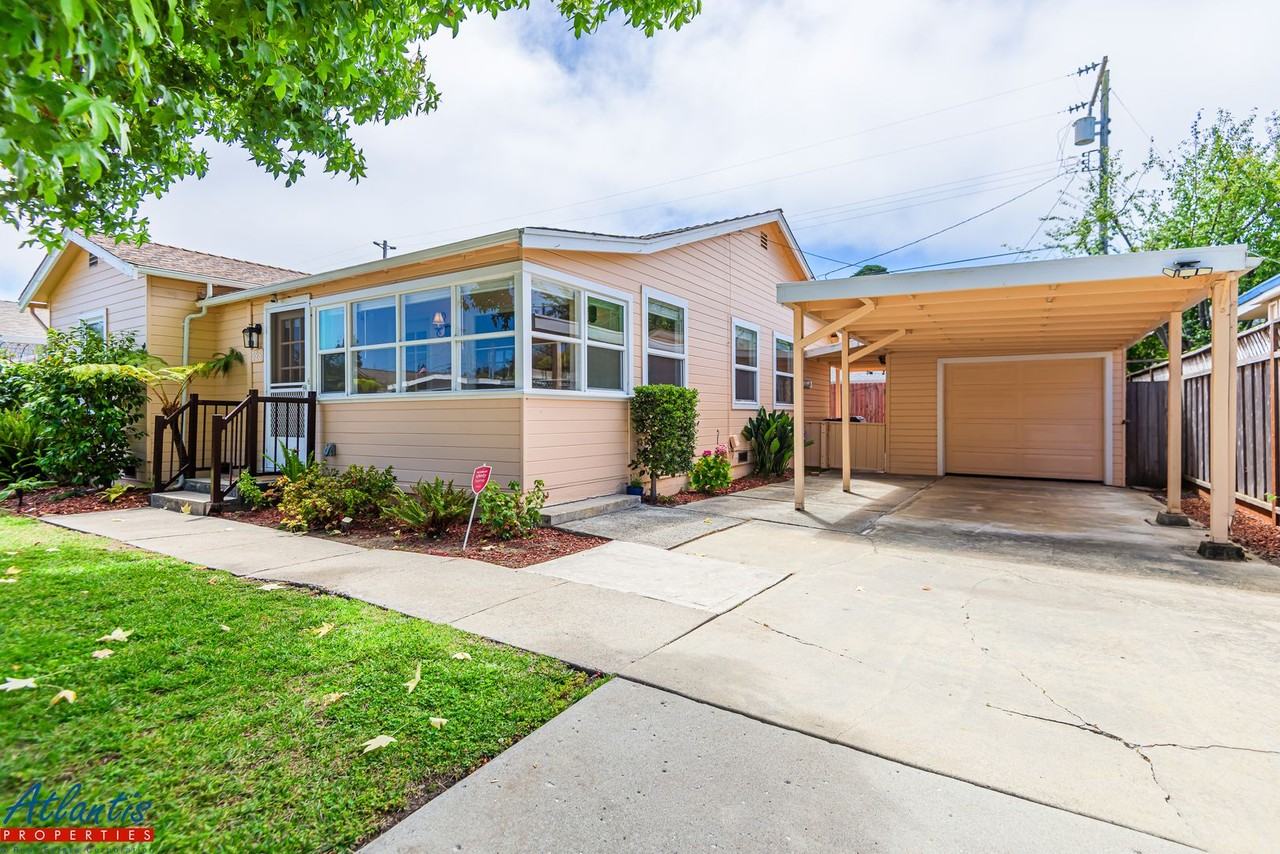 525 Laverne Ave - Photo 2 of 20