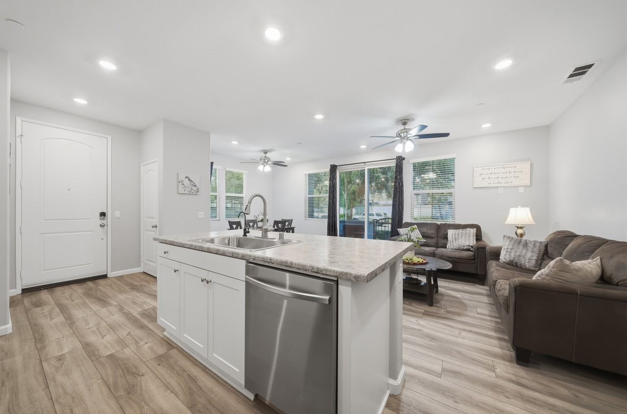 30471 Uniontown Way #TH - Photo 6 of 25