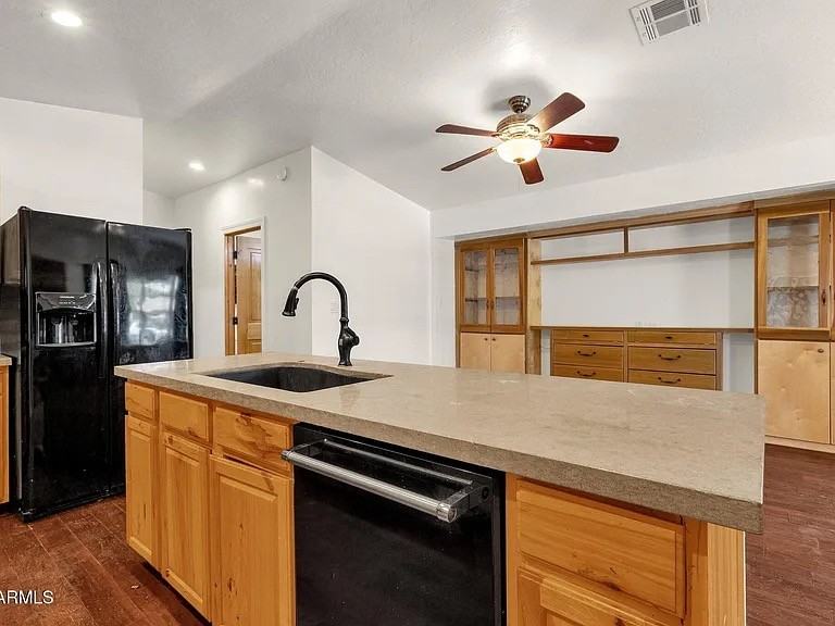 2107 W Wilshire Dr #A - Photo 5 of 21