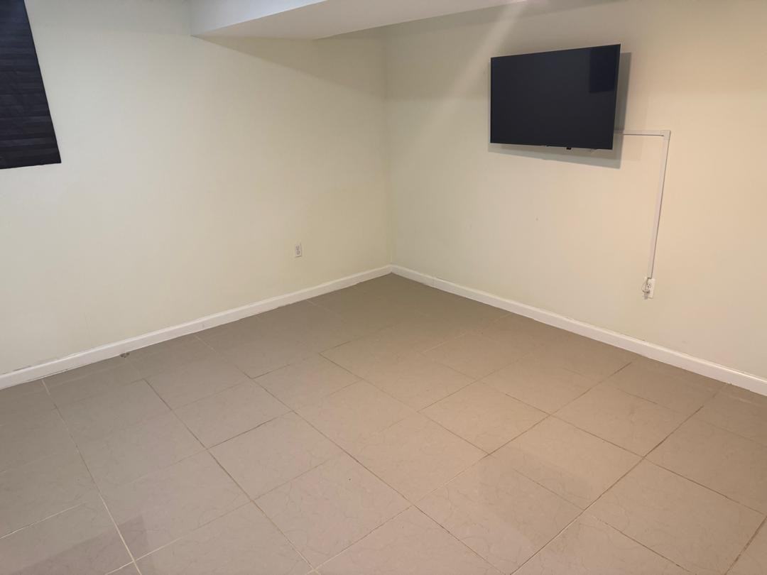 3502 Tolly Pl - Photo 4 of 21