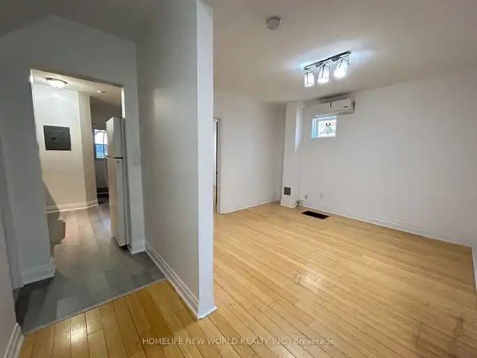 218 Greenwood Ave - Photo 7 of 13