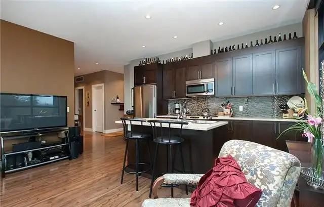 436 Cedar Ave #304 - Photo 2 of 9