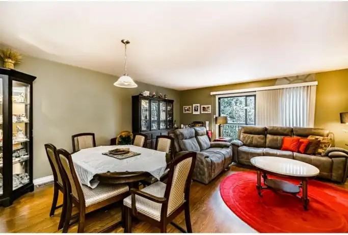 243 Evergreen Dr #243A