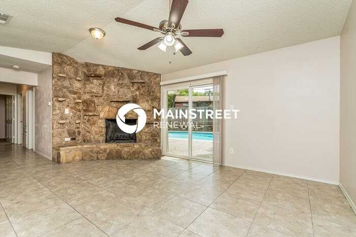 332 Glenhaven Dr - Photo 4 of 17