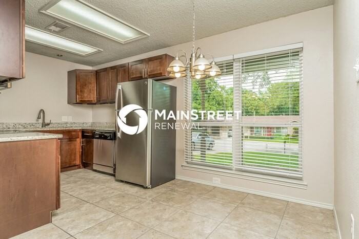 332 Glenhaven Dr - Photo 7 of 17