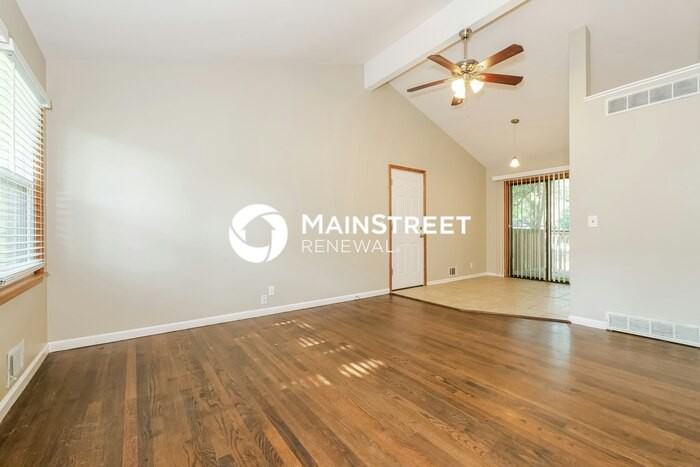 7106 Ballentine St - Photo 2 of 17