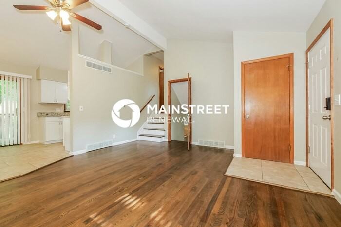 7106 Ballentine St - Photo 3 of 17