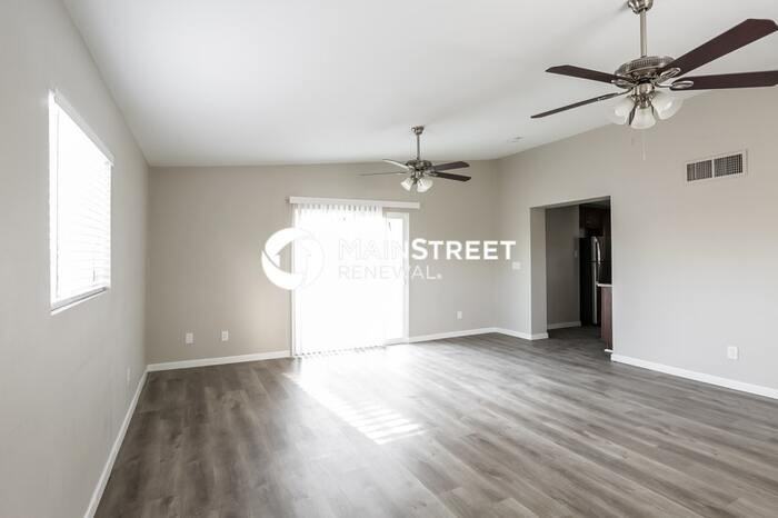 3427 W Montecito Ave - Photo 6 of 16