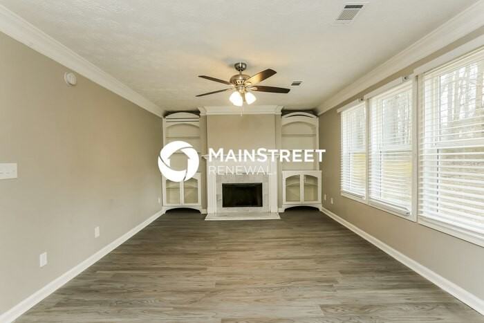 1030 Crooked Creek Rd - Photo 4 of 17