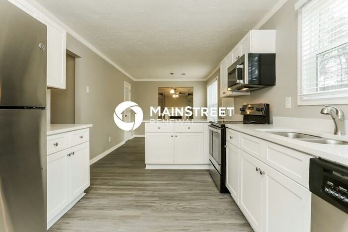1030 Crooked Creek Rd - Photo 6 of 17