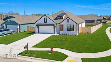 featured image of 6525 S Aster Pl
