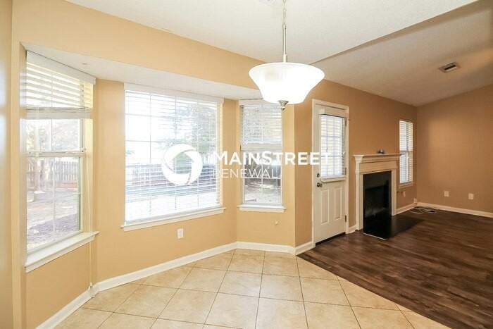 2070 Tudor Dr - Photo 7 of 16