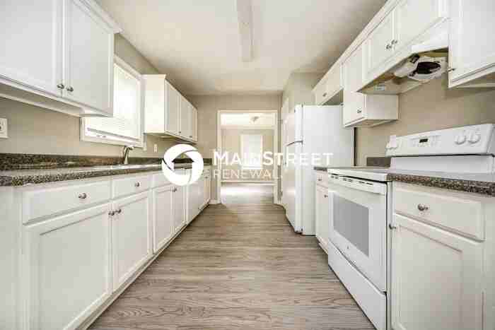 5802 Mays Ridge Ct - Photo 6 of 18