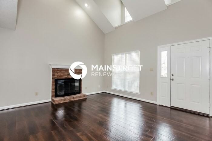 7403 Autumn Trail Dr - Photo 2 of 17