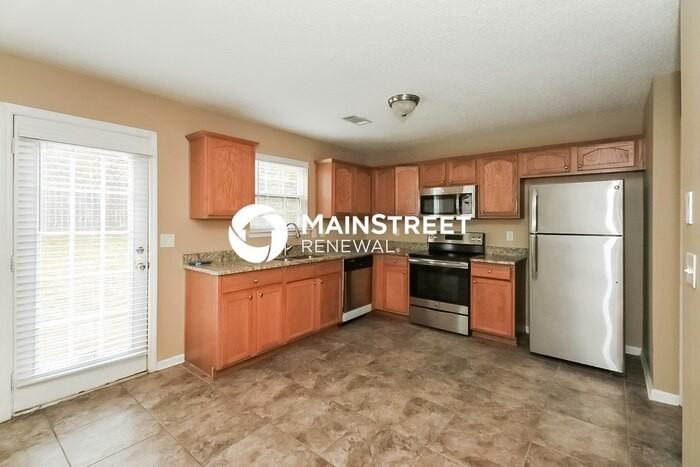 11512 Alicias Ct - Photo 7 of 17