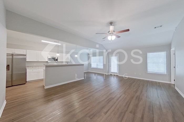 59 Hideaway Ln - Photo 4 of 23