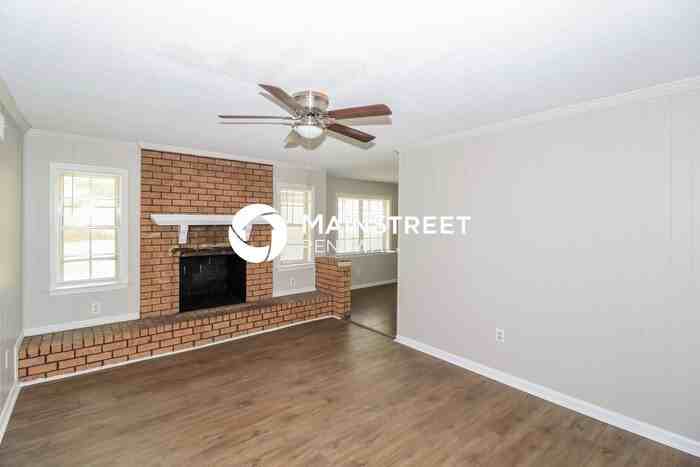 4052 Socorro Dr - Photo 5 of 16