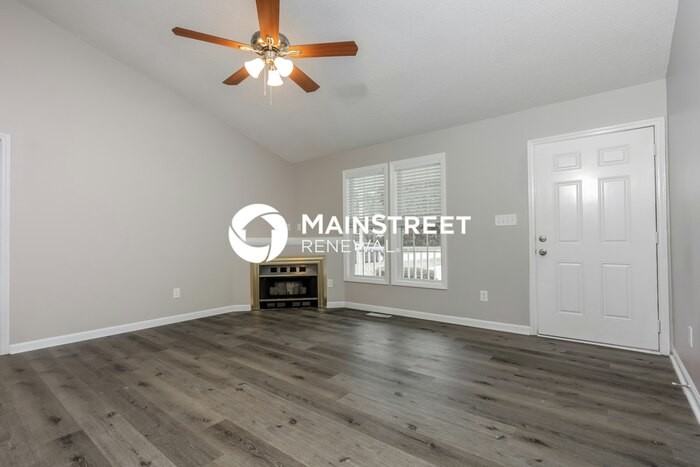 1421 Mandolin Pl - Photo 4 of 16