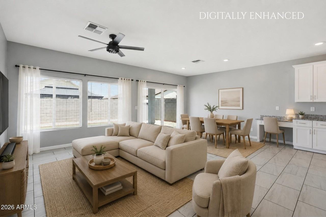 1692 W Aztec Dr