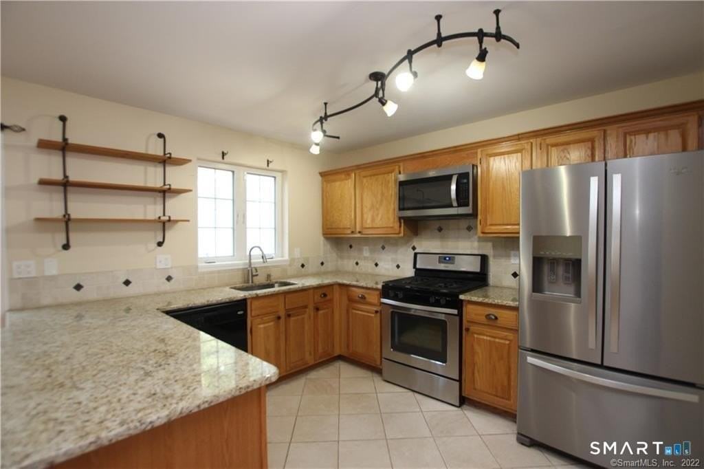 22 Main St #5-32 - Photo 2 of 15