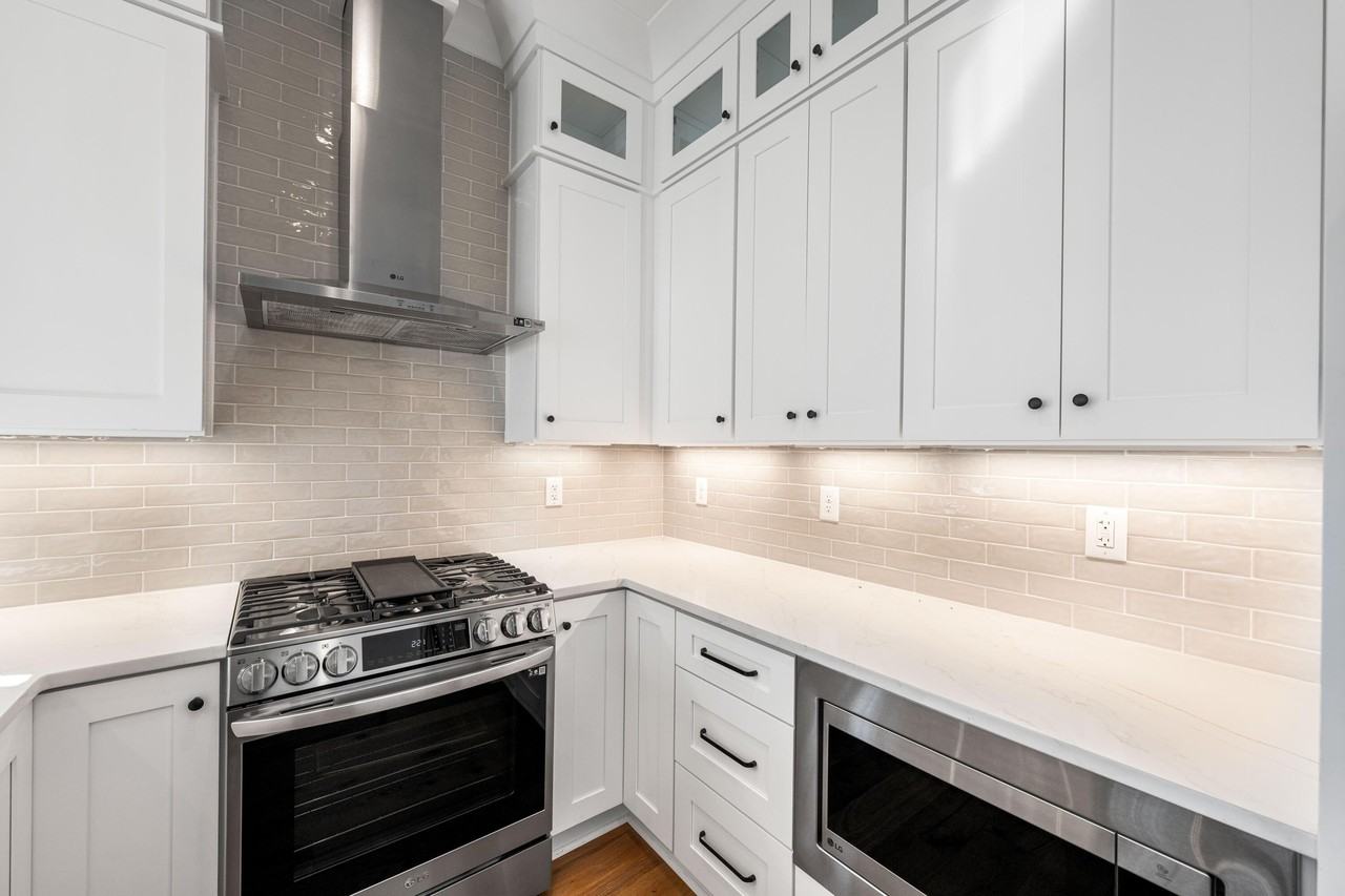 40 Casa Breeze Ln #B - Photo 3 of 42