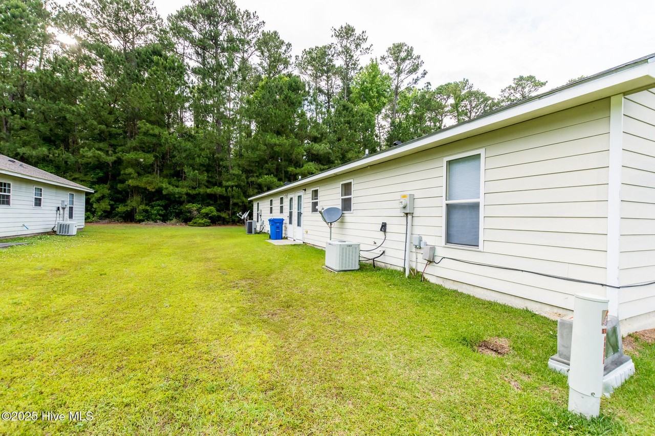 241A Lakewood Dr #A - Photo 5 of 17