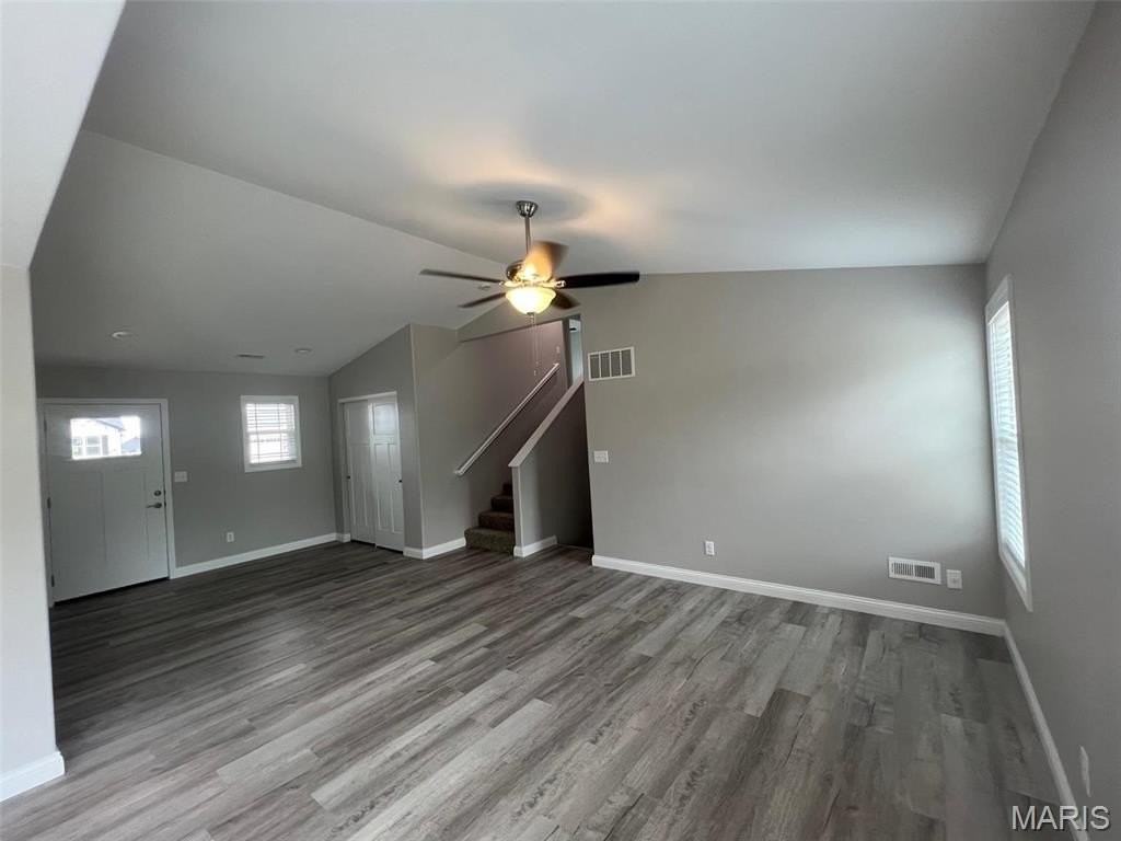 5558 Autumn Trace Pkwy - Photo 4 of 24