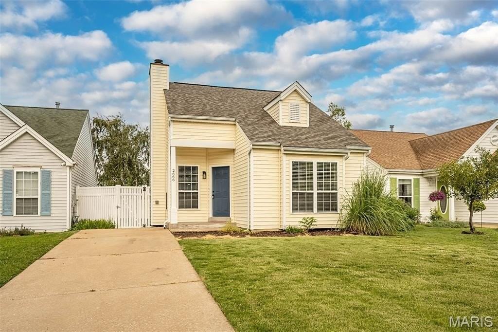 2666 Liberty Gardens Dr - Photo 2 of 43