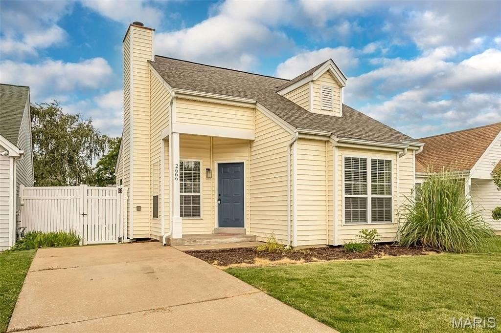2666 Liberty Gardens Dr - Photo 5 of 43