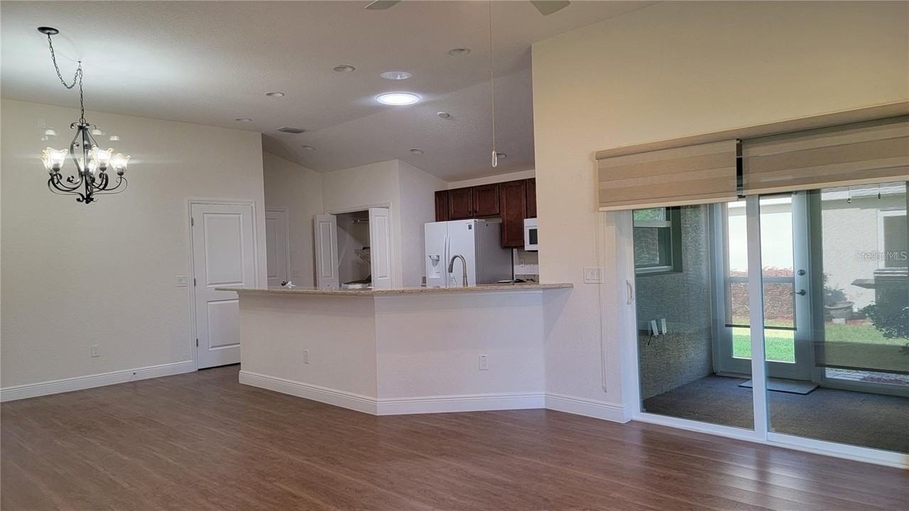 4992 Sandpiper Dr - Photo 3 of 12