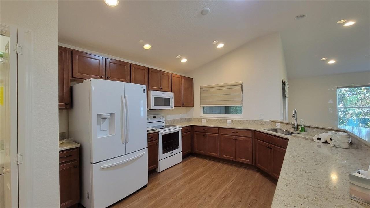 4992 Sandpiper Dr - Photo 5 of 12