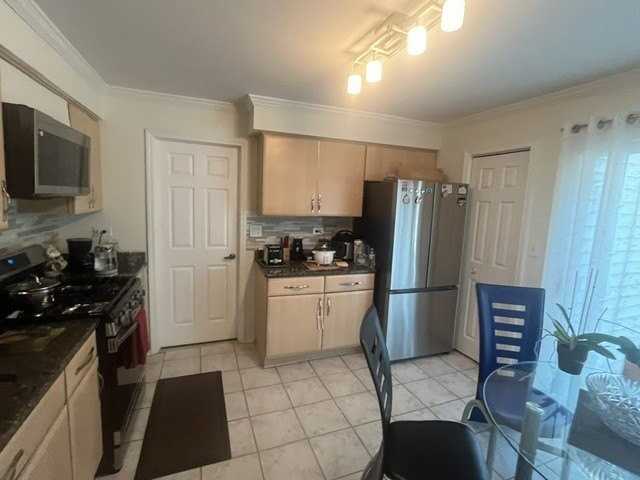 1002 Hidden Lake Dr #961 - Photo 6 of 25