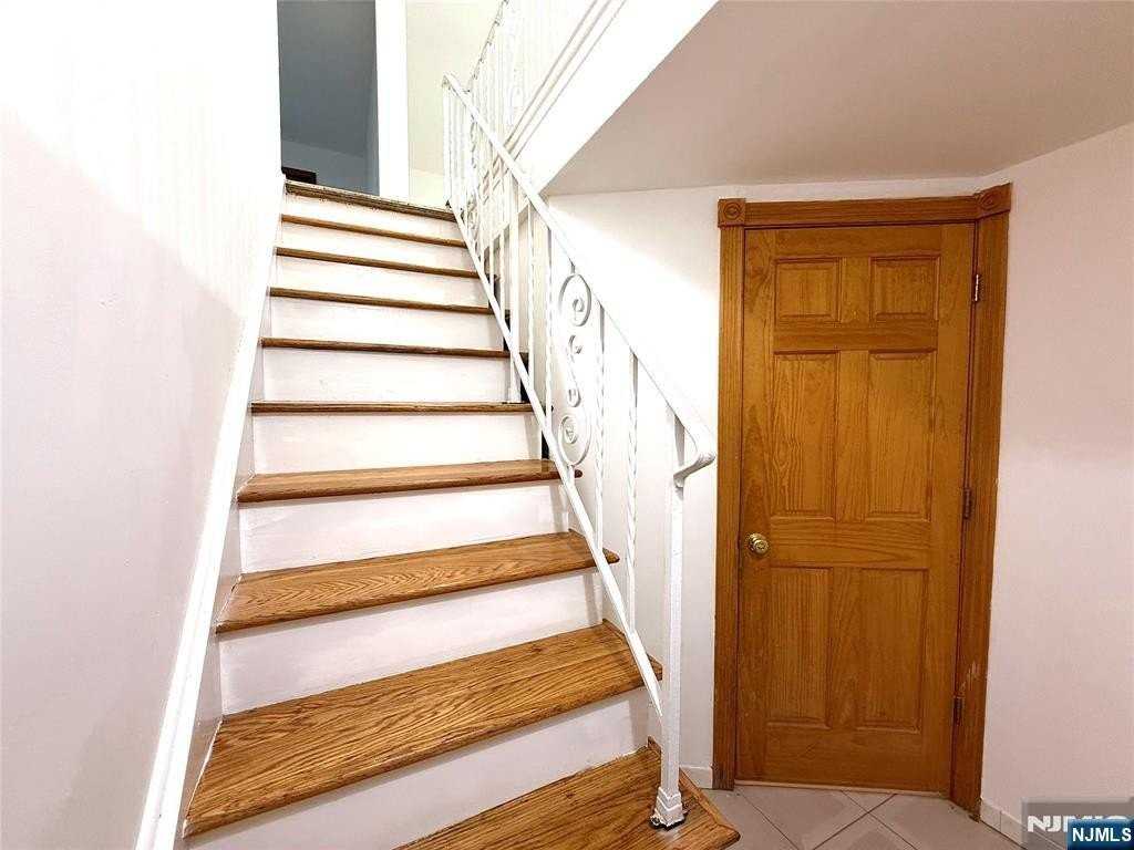 311 Marvin Ave #2 - Photo 2 of 19