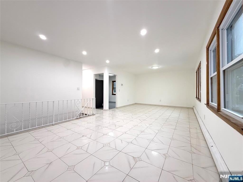 311 Marvin Ave #2 - Photo 3 of 19