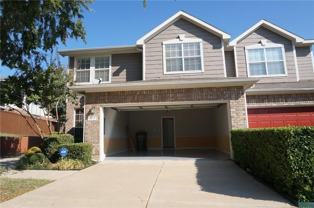917 Avondale Ln - Photo 1 of 1