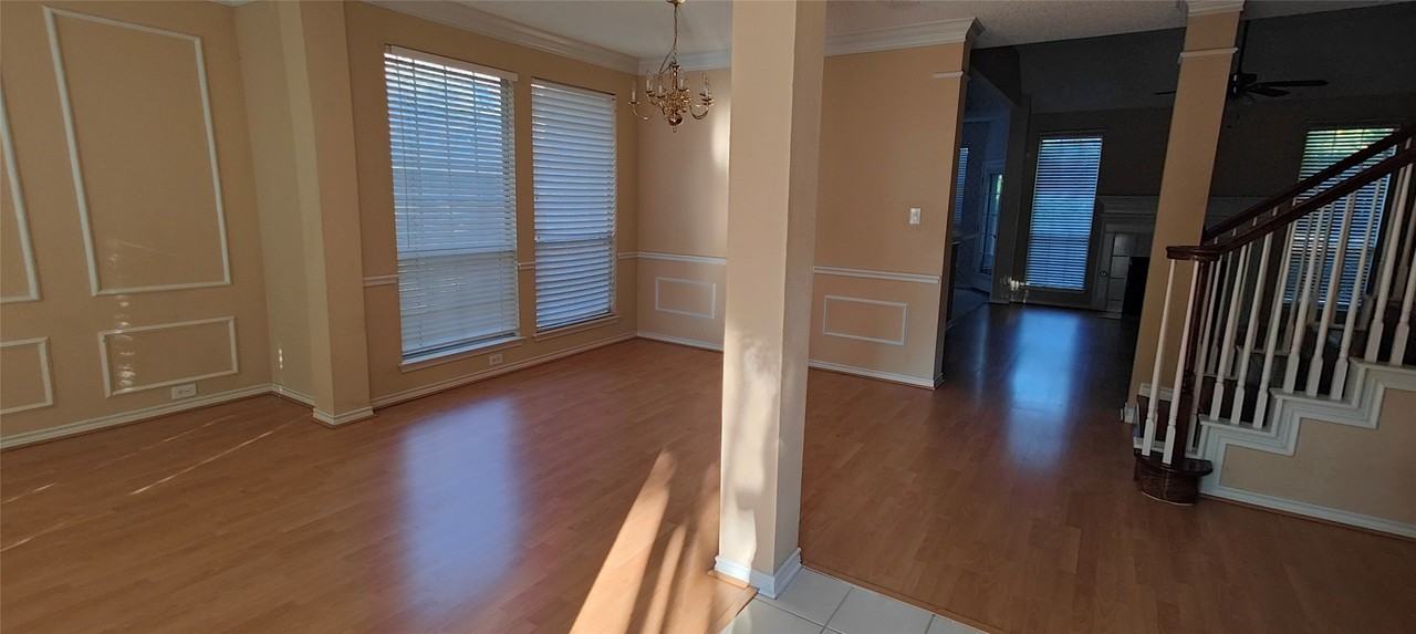 6800 Burr Oak Dr - Photo 2 of 33
