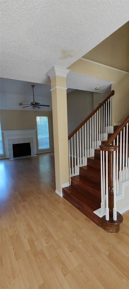 6800 Burr Oak Dr - Photo 4 of 33