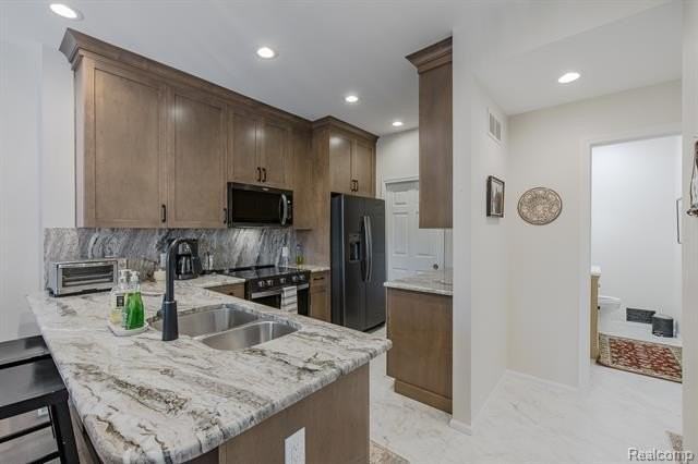 300 Stratford Ln - Photo 2 of 50