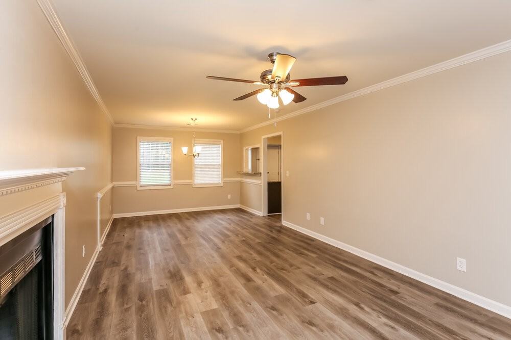 1421 Steve Ct - Photo 5 of 17