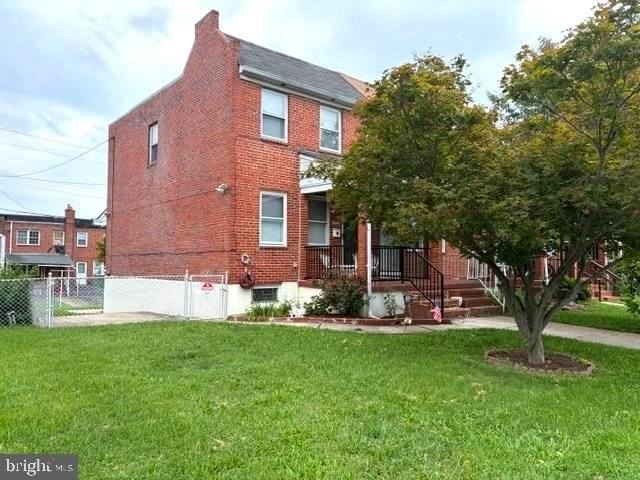 325 Imla St - Photo 2 of 40