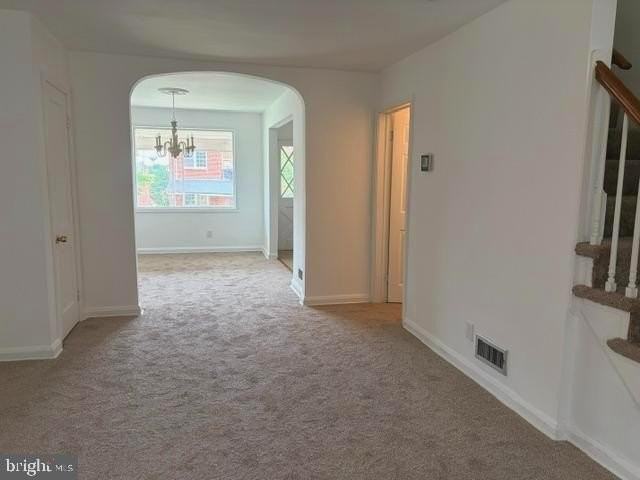 325 Imla St - Photo 5 of 40