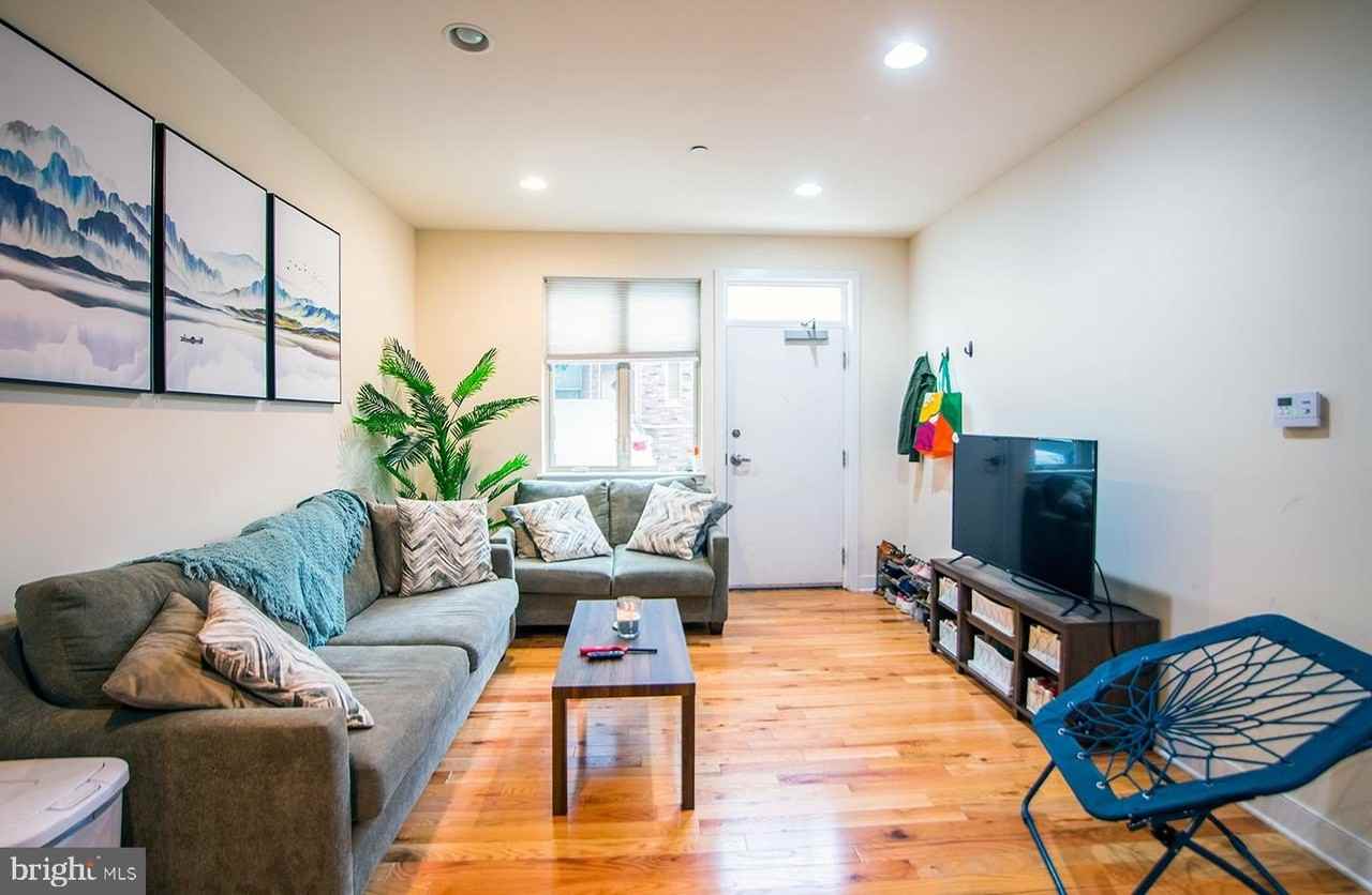 1242 Point Breeze Ave #204 - Photo 3 of 15