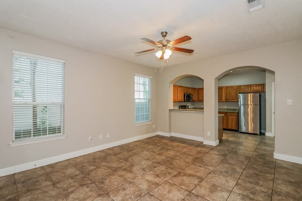 6607 Dickson Way - Photo 6 of 17