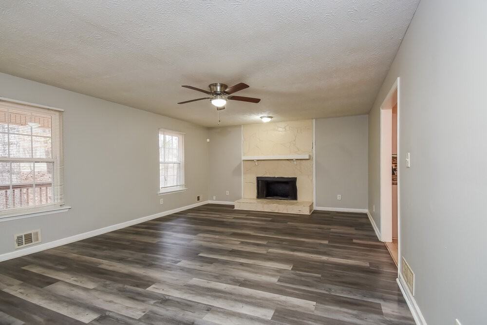 3504 Sandra Dr - Photo 6 of 17